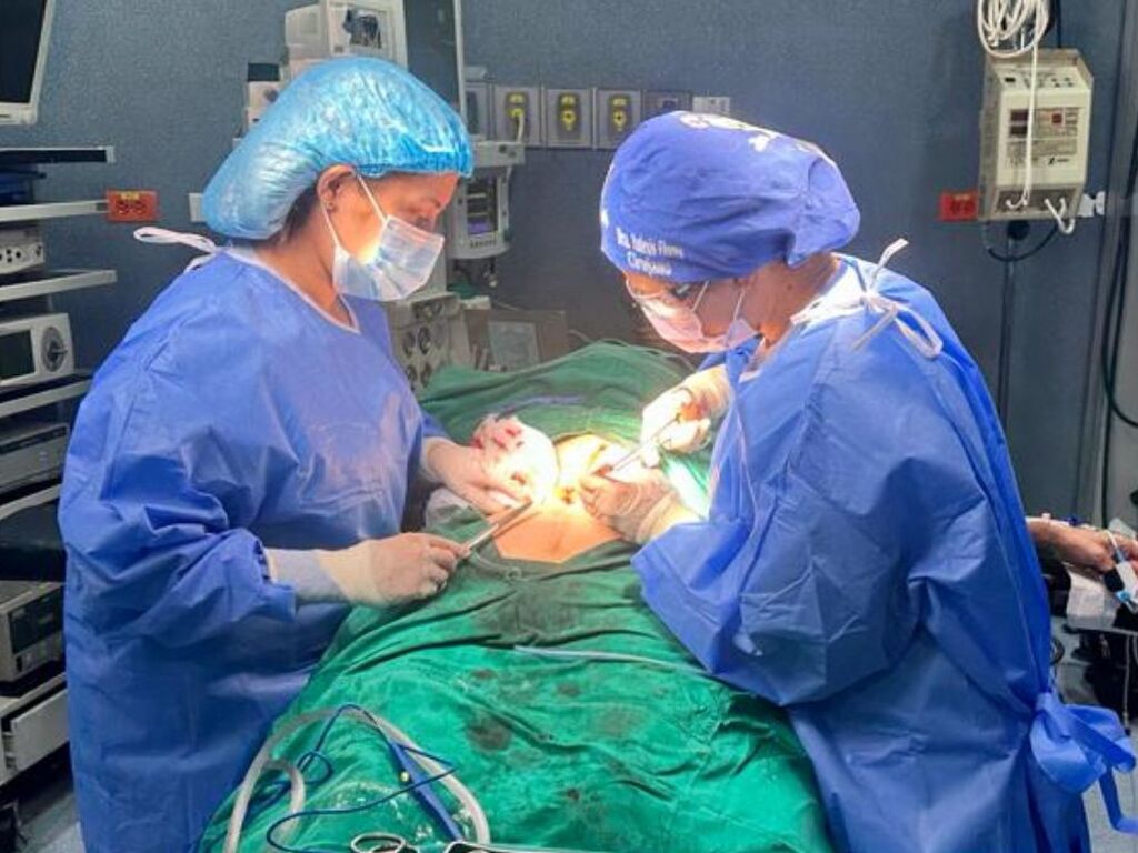 Tecnología Quirúrgica Avanzada